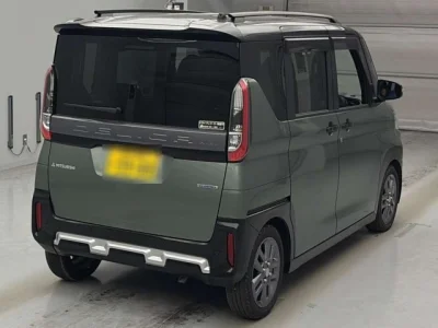 Mitsubishi Delica Mini