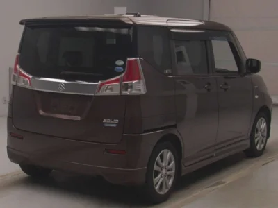 Suzuki Solio