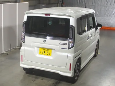 Suzuki SPACIA