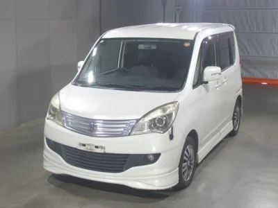 Suzuki Solio