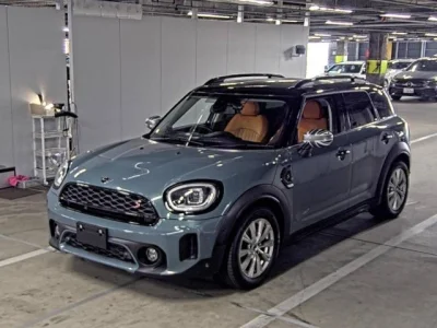 MINI Crossover