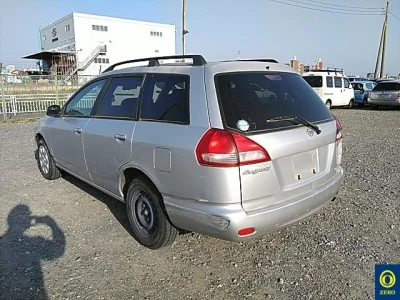 Nissan WINGROAD