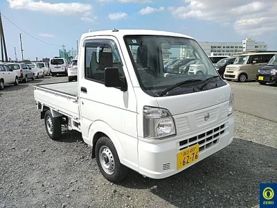 Nissan NT100 Clipper