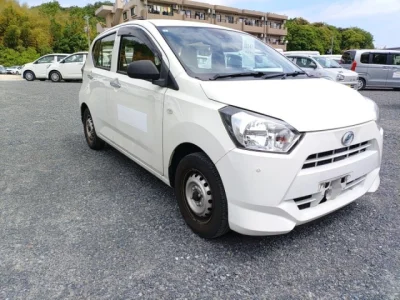 Daihatsu MIRA E S