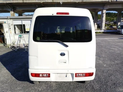 Toyota Pixis Van