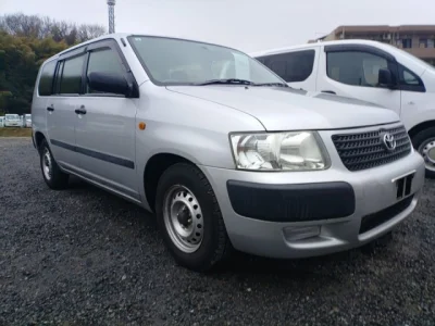 Toyota Succeed