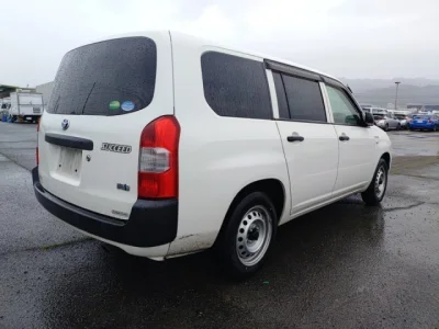Toyota Succeed