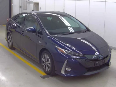 Toyota Prius PHV