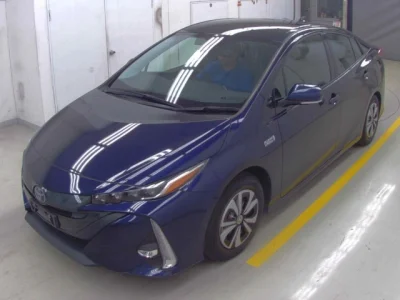 Toyota Prius PHV