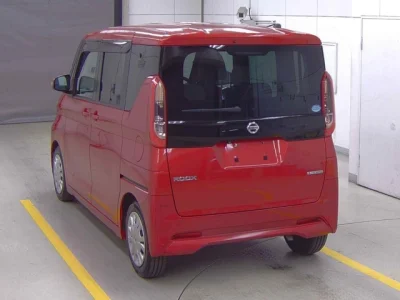 Nissan ROOX
