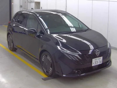 Nissan AURA