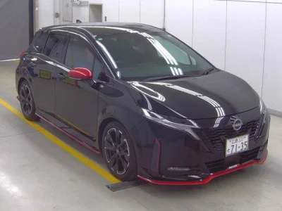 Nissan AURA