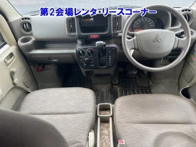 Mitsubishi MINICAB VAN