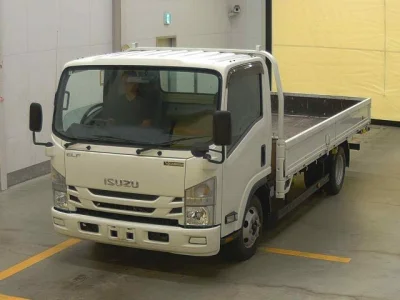 Isuzu ELF