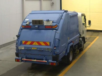 Isuzu ELF