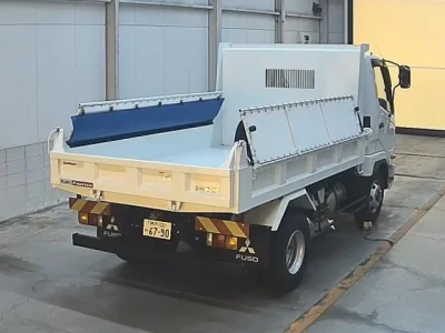 Mitsubishi FUSO FIGHTER