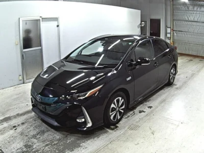Toyota Prius PHV