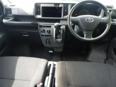 Toyota Pixis Van