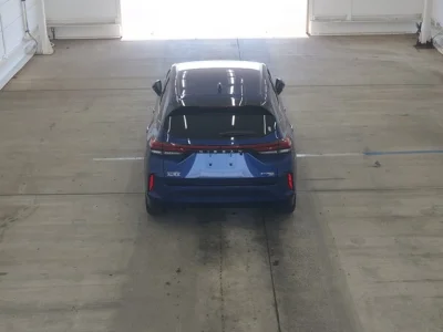 Nissan AURA