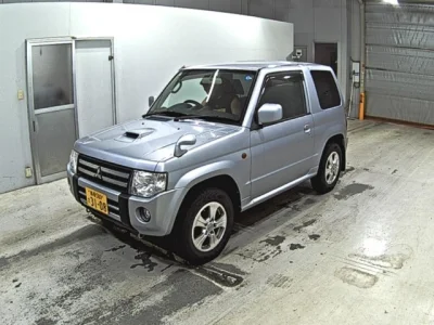 Mitsubishi Pajero Mini