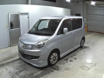 Mitsubishi Delica D:2