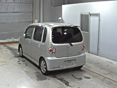Daihatsu Move Latte
