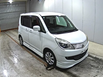 Mitsubishi Delica D:2
