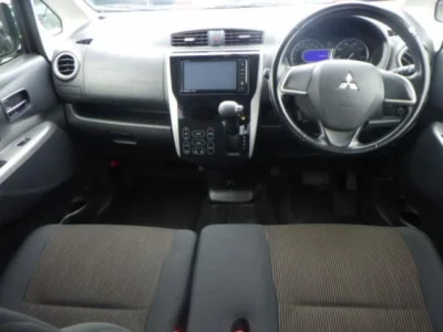 Mitsubishi EK CUSTOM