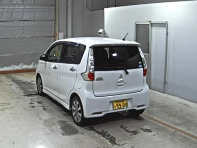 Mitsubishi EK CUSTOM