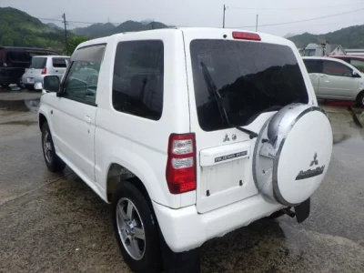 Mitsubishi Pajero Mini