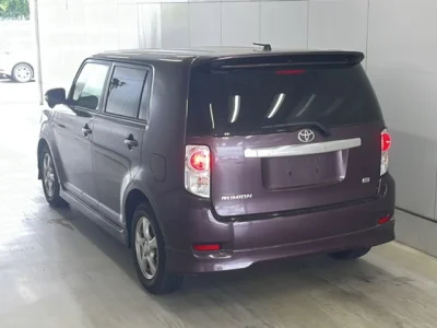 Toyota Corolla Rumion