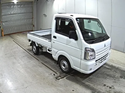 Mitsubishi Minicab Truck