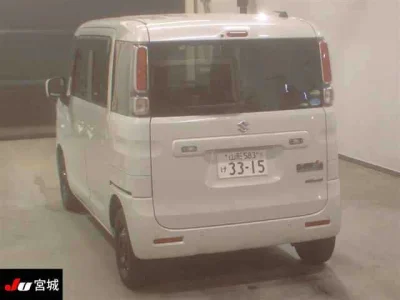 Suzuki SPACIA