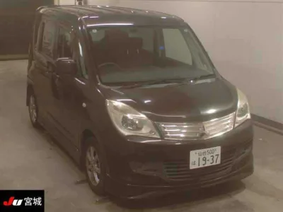 Mitsubishi Delica D:2