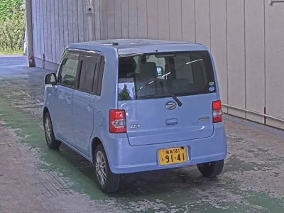 Daihatsu Move Conte