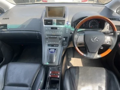 Lexus HS250h