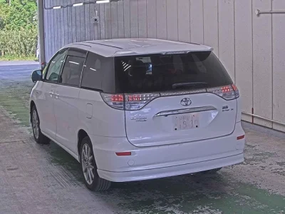 Toyota Estima Hybrid
