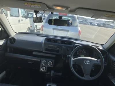 Toyota Succeed