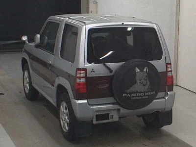 Mitsubishi Pajero Mini