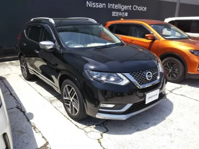 Nissan X-TRAIL