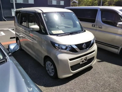 Nissan ROOX