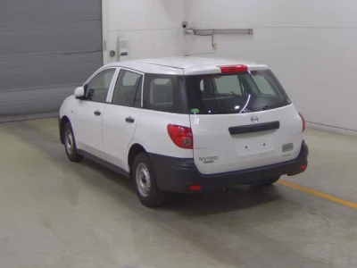 Nissan AD