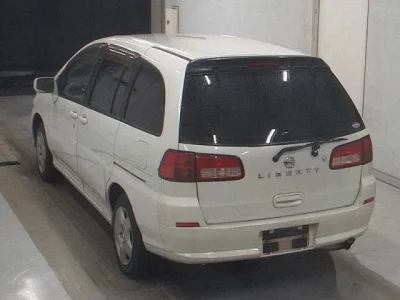 Nissan Liberty