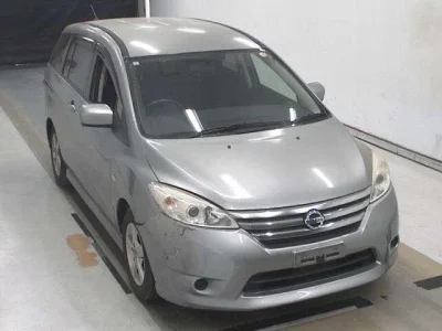 Nissan Lafesta
