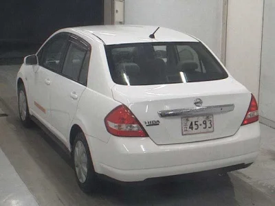 Nissan Tiida Latio