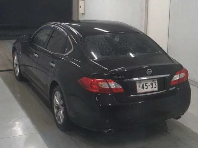 Nissan FUGA
