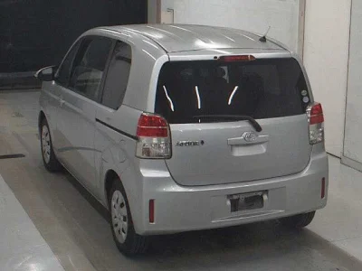 Toyota Spade