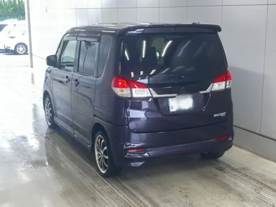 Suzuki Solio