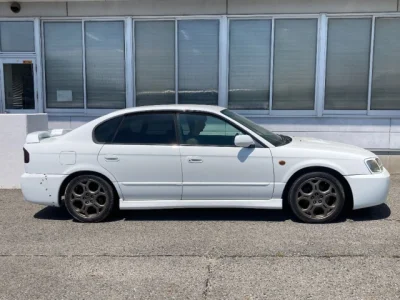 Subaru Legacy B4