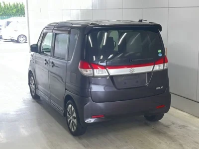 Suzuki Solio